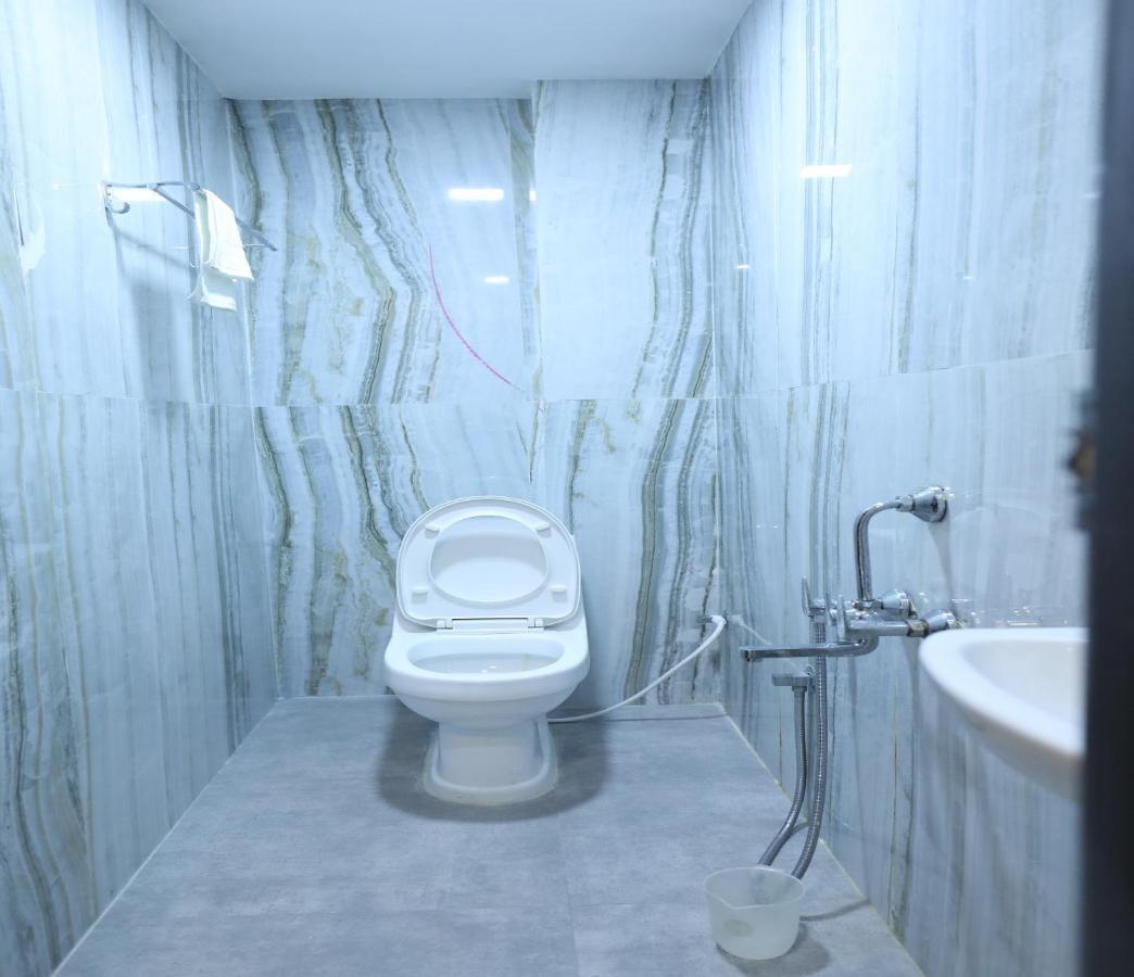 Hotel Rydham Мадурай Екстериор снимка